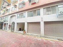 獨家專任~稀有中華大學大面寬挑高樓中樓可住可店