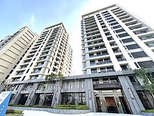 冠傑UI一樓2房2衛+平車