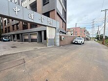 中謹雲楊❤️大面寬❤️崗石電梯豪墅