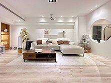 北區勞斯萊斯樓中樓附平車