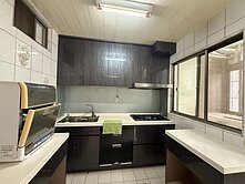 🏡新店捷運｜漂亮碧潭｜雙衛美寓 📞住商~淑真