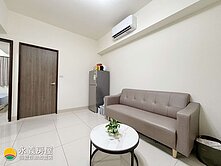 千萬內入主郡都當代｜高醫商圈2房＋車位輕奢宅