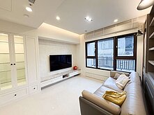 新潤峰耘三房車位 方正邊間美裝潢 住商劉采庭