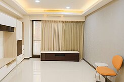 | 輝煌世紀 |三房平車近龍安愛買內壢機能讚