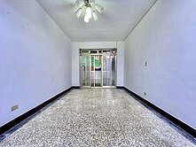 【無土地及建物權狀】桃花黃金二樓★需現金★中信小寶