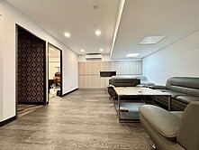 大搶手👍超低價～洽❗️中山國小捷運高樓電梯商辦