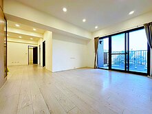 中醫BOT家樂福大露台未來核心艙