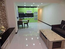 新興市場六合夜市美麗島捷運商圈翻新二房(ii)