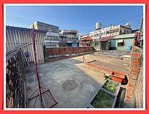 彌陀國小臨路建地