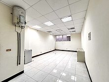 永康近兵仔市大地坪透店