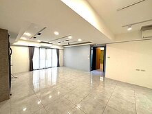 士東美裝大空間稀有電梯三房-妍姈