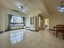 中正國小~夢幻公園旁~大衛營2房車