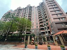 高雄站前生活圈｜梵塞荷｜陽台進出正四房平車