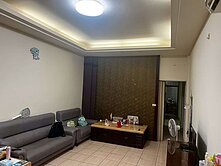 嘉義住商一銀 玉山商圈車庫別墅