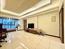 國翔推｜惠文學區｜太子龍大三房配休旅車位