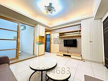 近夢時代採光二房平移車位*捷市旅