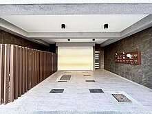  近員林大道｜大面寬尊榮電梯別墅｜間間套房