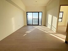 鄉林圓頂大三房平車高樓層視野戶