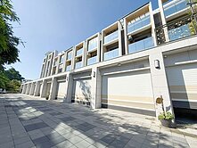 小池｜四樓半電梯透天・雙車庫｜雙主臥拎包入住