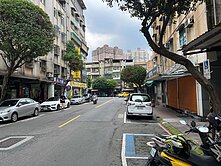 頂溪捷運/5米面寬/臨14米正馬路/燙金店面