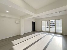 小翁🅰️西區居仁國中✨室內近30坪絕美大三房✨