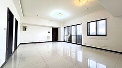 全新高樓層低單價入住幸福皇居