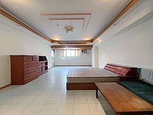 市中心稀有陽台車位戶15坪美套房SOGO123