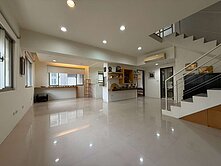 皇城家天下樓中樓邊間三面採光大五房海景戶