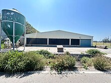 我是承辦雲林臨路合法⾃動化鋼構⽔簾雞舍