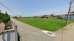 【苗栗後龍】臨路大面寬約33米農地