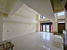 博愛綻 6米面寬 金店面 附雙平車