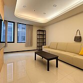 ★豪店長推薦★巨人愛家大三房雙平面車位（貓友善宅）