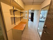 電梯大套房|室內近10坪空間|一中、教大、台中車站