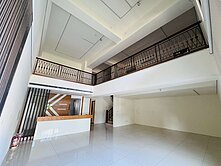 仁武莫內花園10米大面寬店面+雙平車