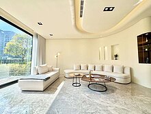 信實恬🍭未來足球場唯一釋出❗️可六房雙車電梯別墅