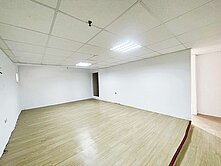 建國商圈＃車水馬龍＃大坪數超值商辦