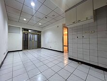 老吳｜台北小天地方正格局採光兩房機械車位