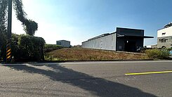 北高產業園區/阿蓮九鬮段.臨路10米大面寬漂亮農地