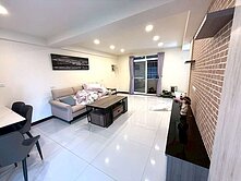 ★中正高工旁溫馨四樓美寓陽台進出★