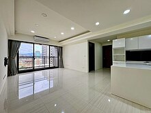 絲絲精選近一點利市場高樓三房平車五陽台超驚人