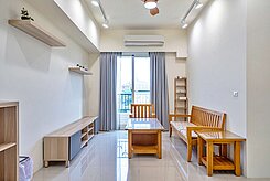 員林市輕屋齡公園五號院精美三房附平車