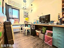 廍興公園旁｜輕屋齡中高樓層．精裝4房