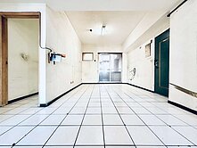 ★東森小鈞★ 專簽｜南屯最便宜電梯大三房+車位