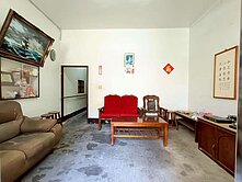 豐原蛋黃區 向陽孝親透天 庭院雙車位