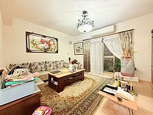 高鐵商圈福山學區⭐免追垃圾車四房平面車位