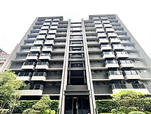 龍安商圈~交流道~昭揚~家精緻美裝潢三房車