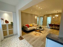 捷運鳳山站三井自由路商圈質感3房+車位