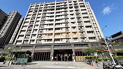 獨家！花園廣場明亮宅，一層兩戶單純、格局方正好規劃