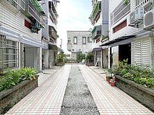 宜蘭中華國中旁一樓華廈(有車位喲🚗	