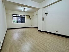 秀朗國小電梯3房+坡平車位